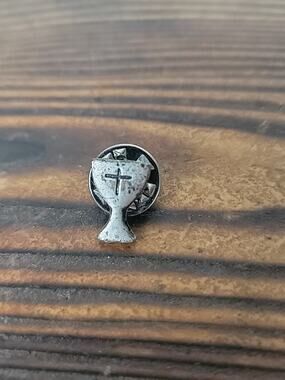 Vintage Holy Chalice Christian Cross Communion Crucifix Pin Metal Religious